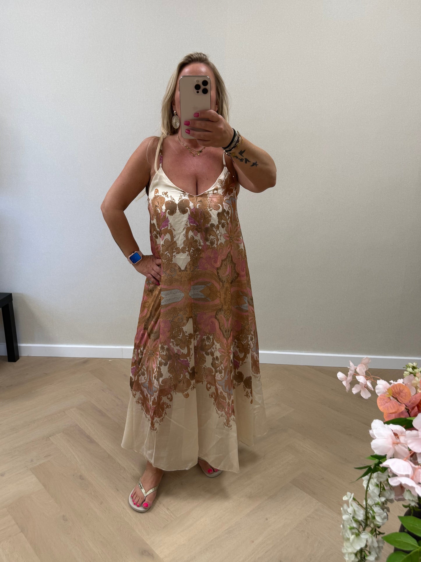 Blu dress brown