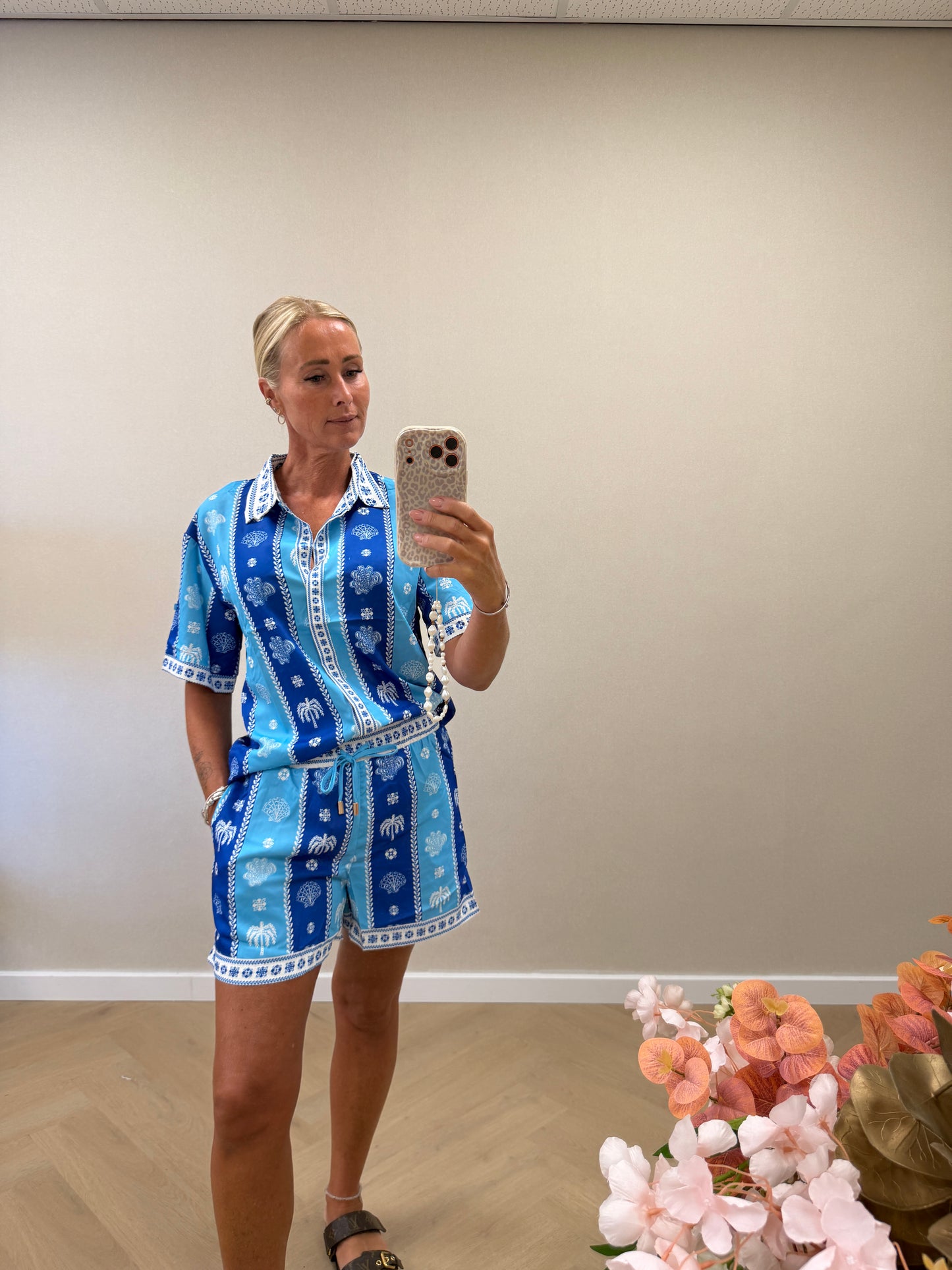 Blue paradise set