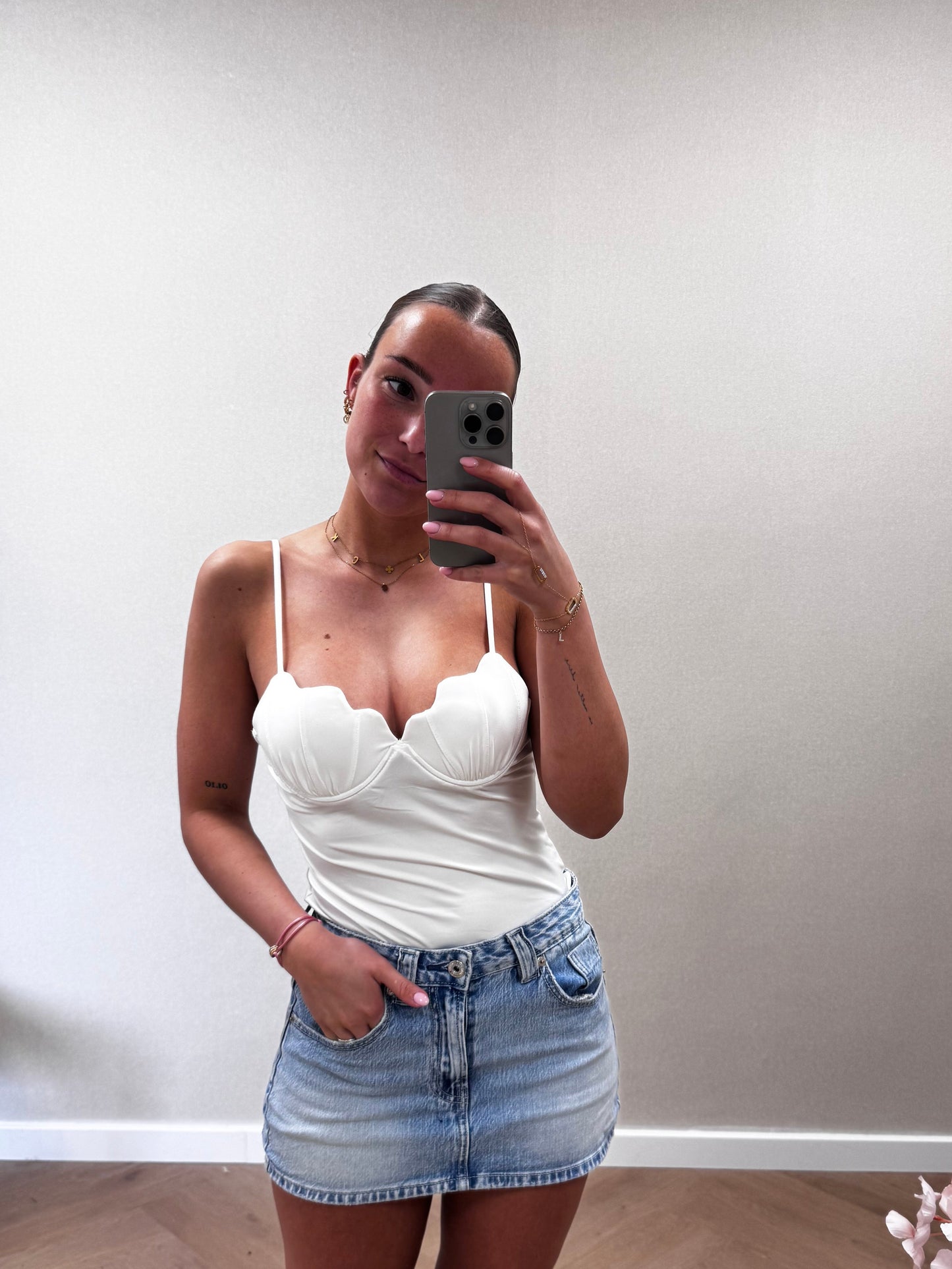 Shell bodysuit