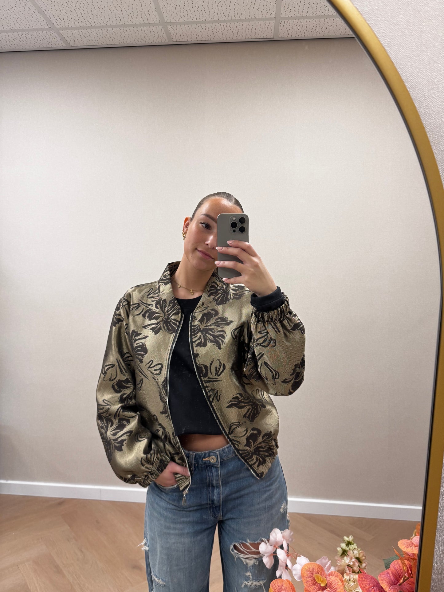 Jacket goldflower