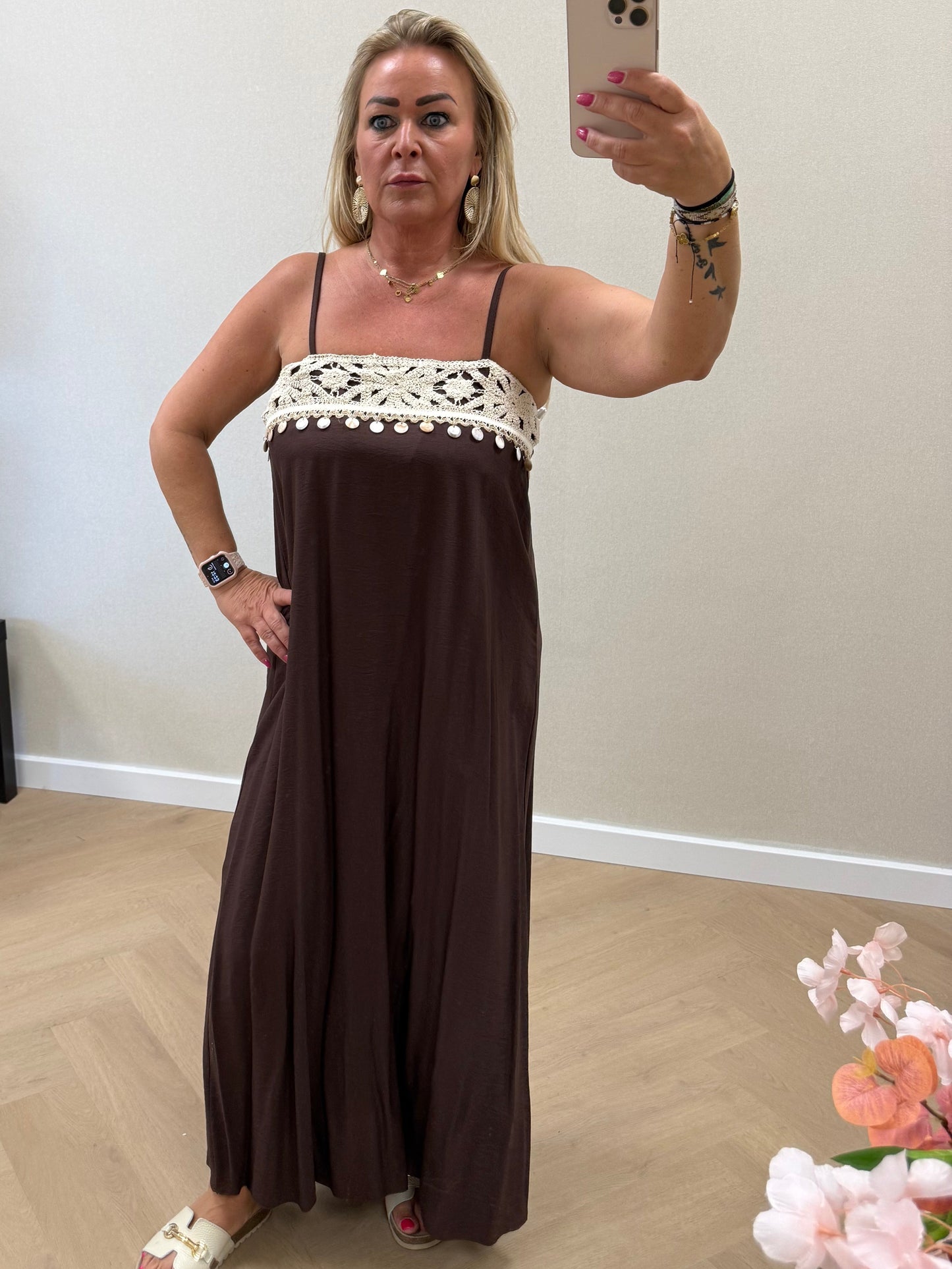 Shell dress brown