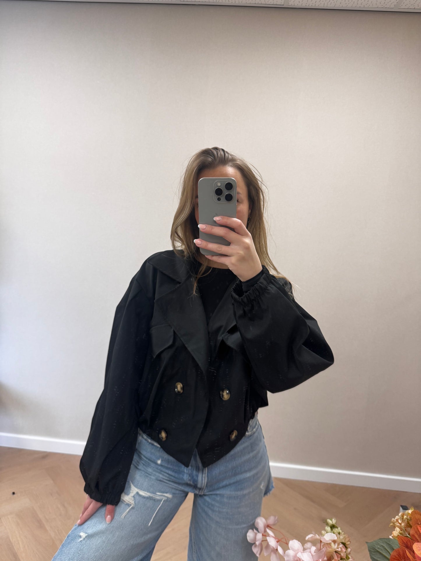 Cropped trenchcoat black