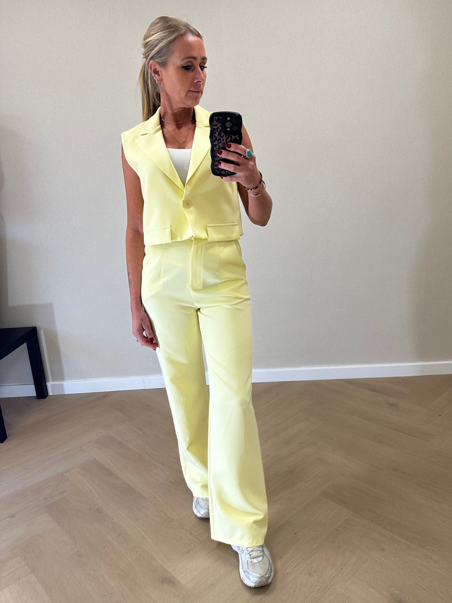 Set Happy Yellow