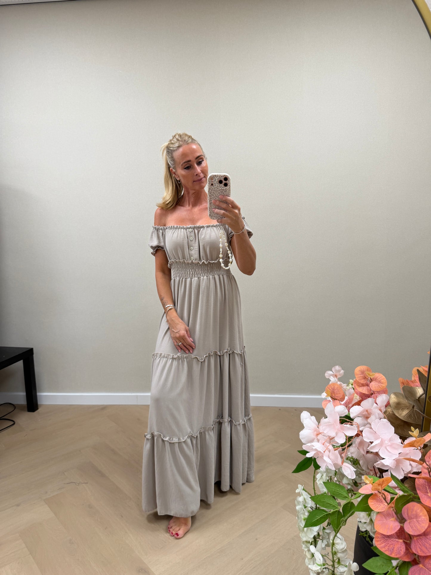 Strapp Dress