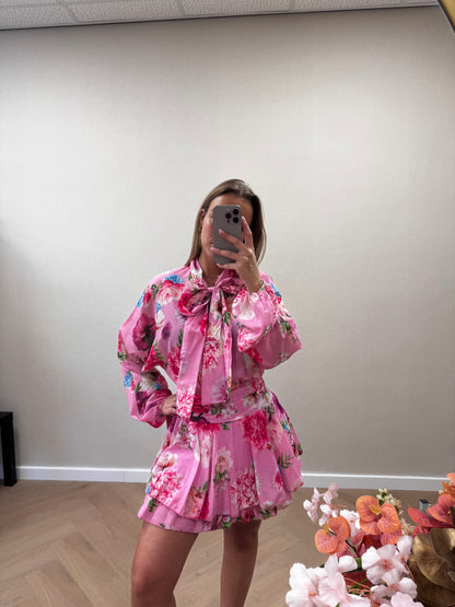 Floral dress pink