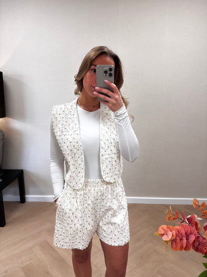 Set sparkly white