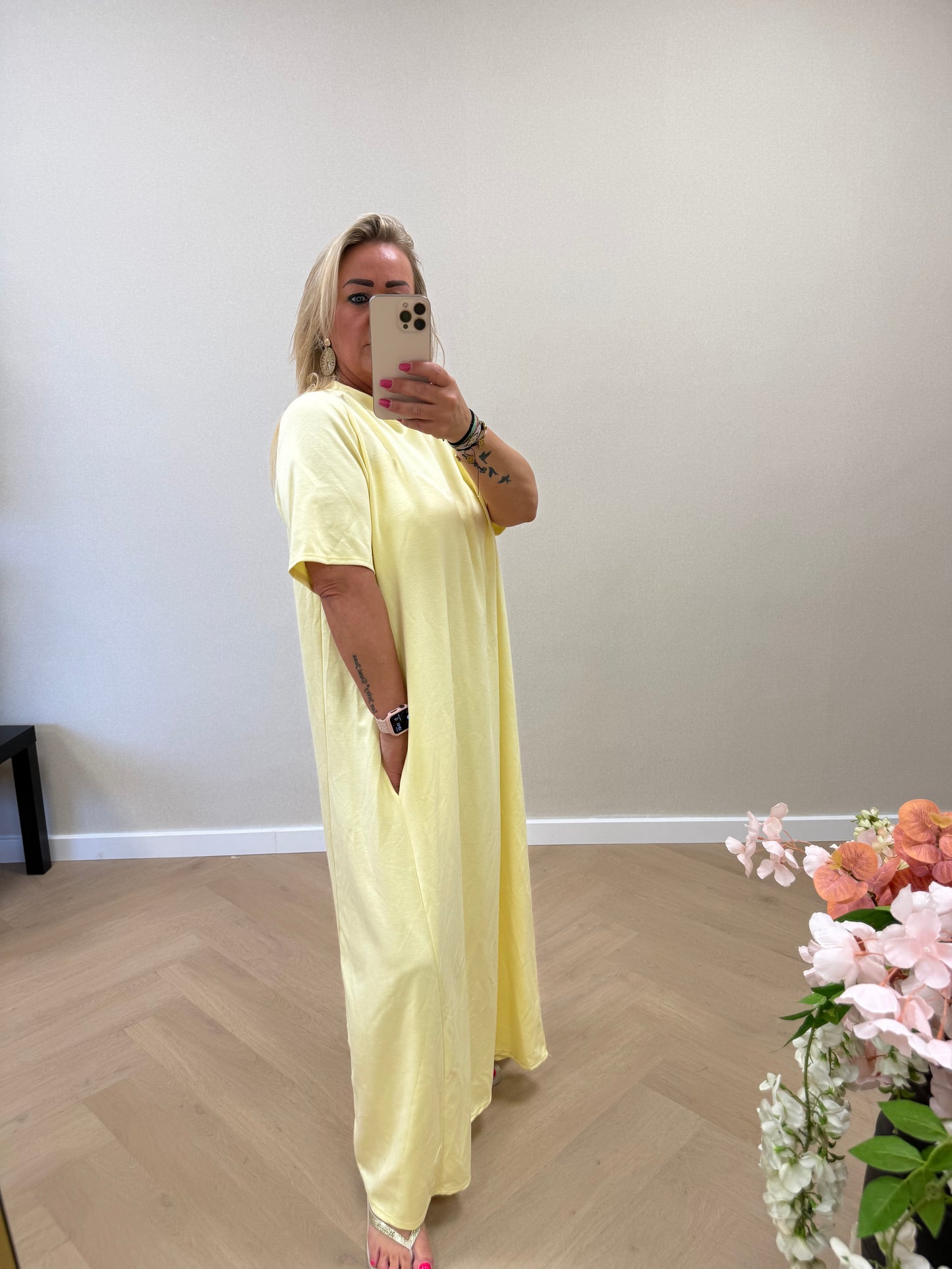 Tshirt dress yellow