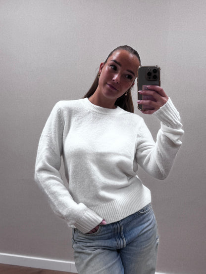 Rosie knit - white