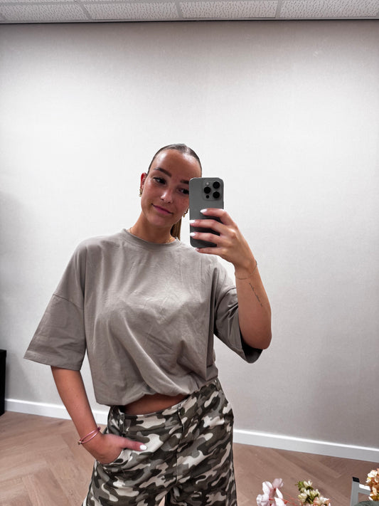 Basic cropped tee