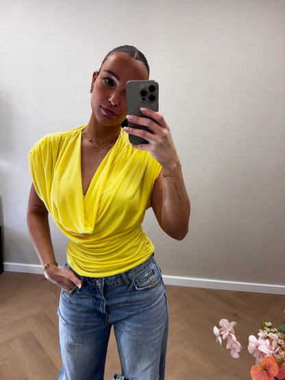 Mia top yellow