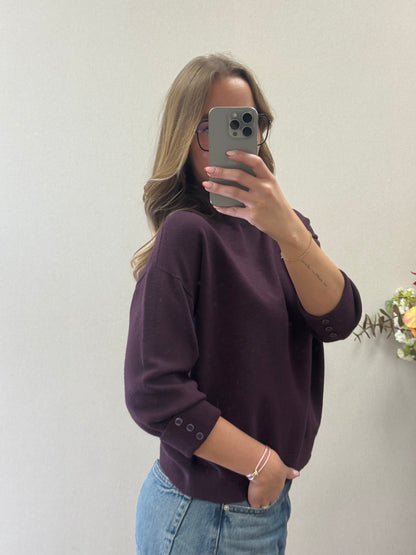 Button sleeve knit
