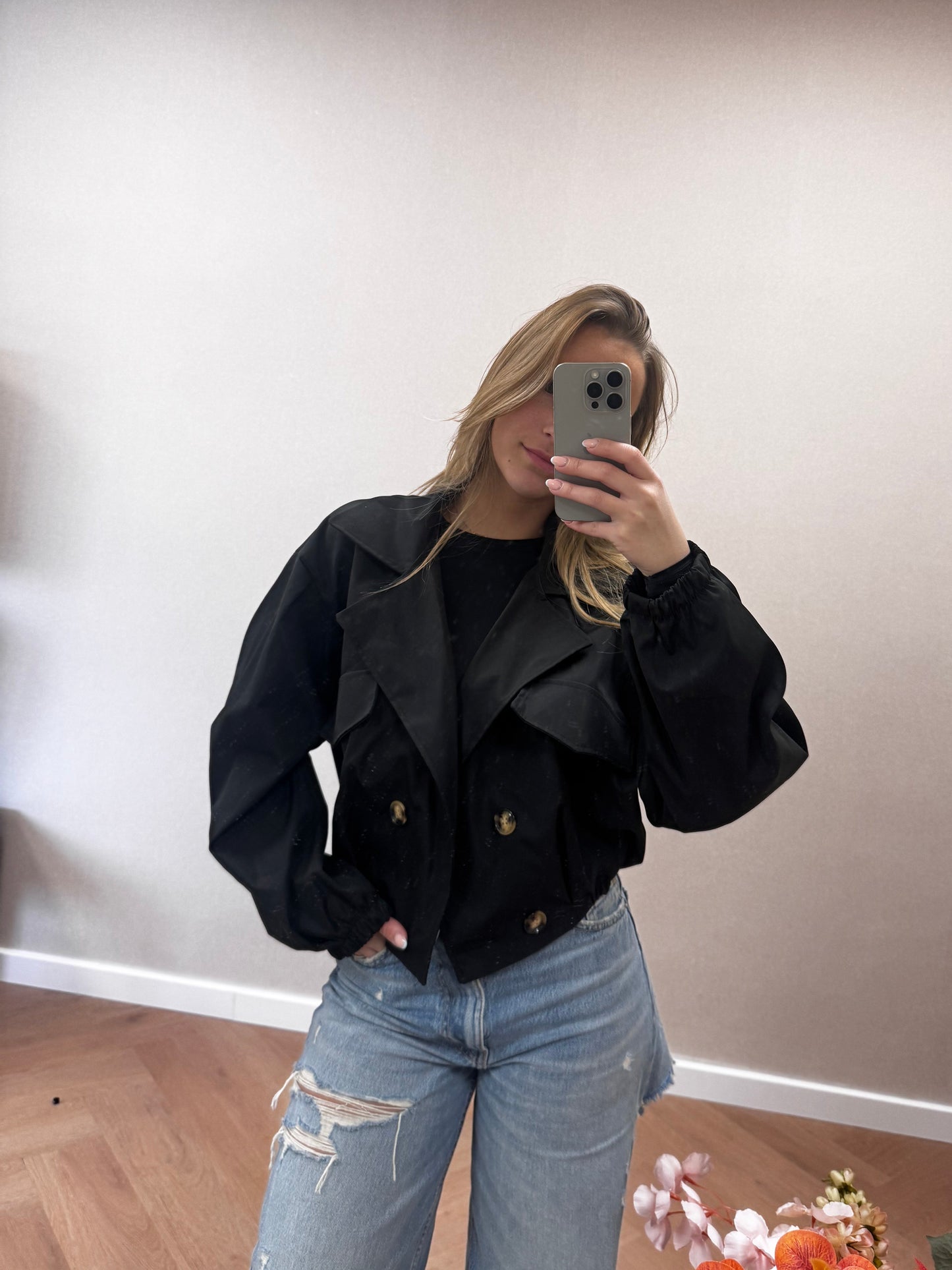 Cropped trenchcoat black