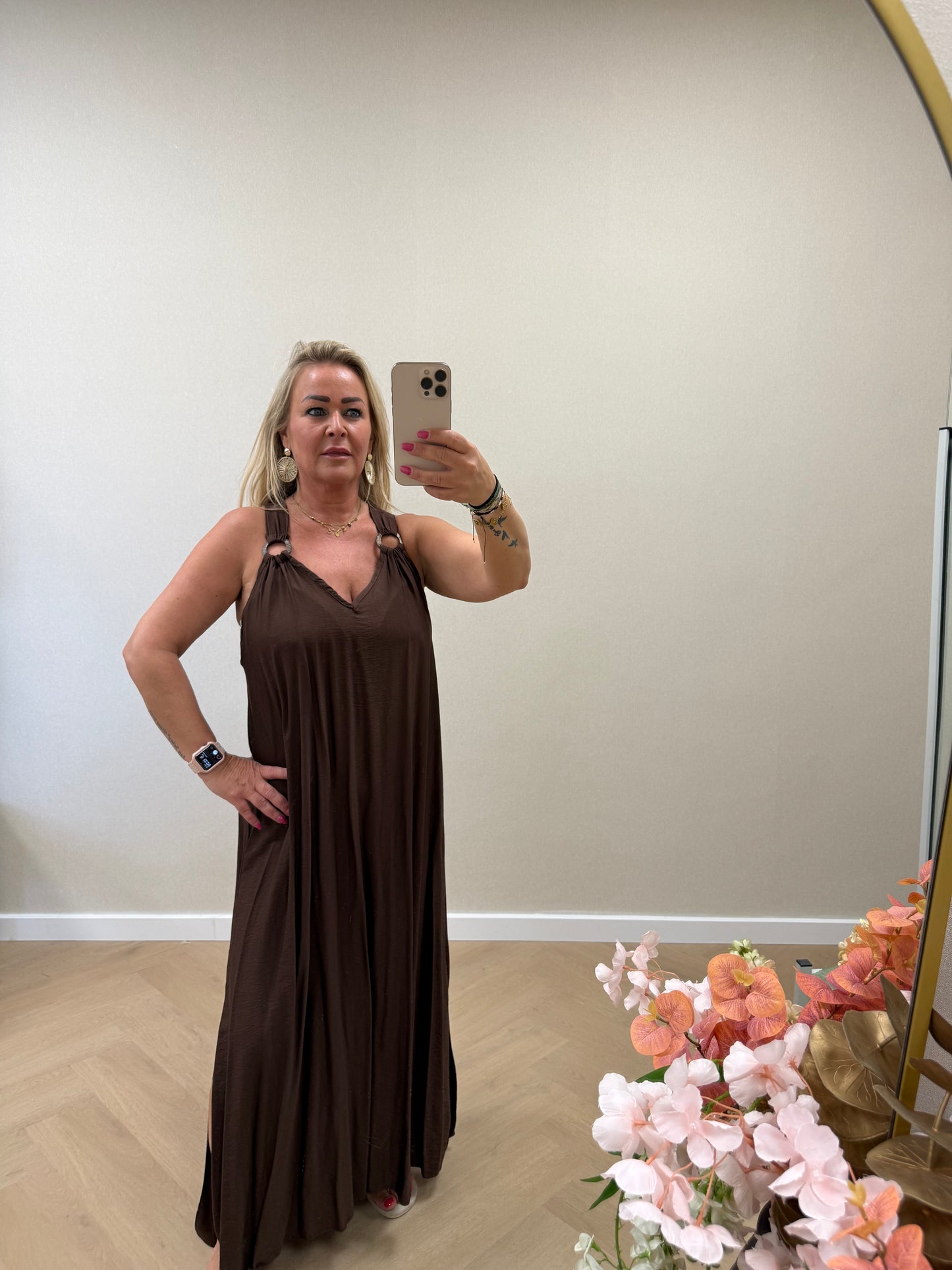 Lis dress brown