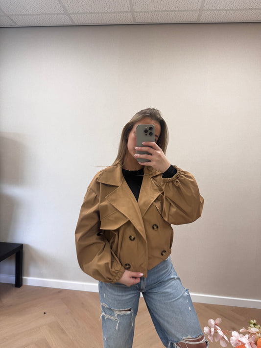 Cropped jacket camel