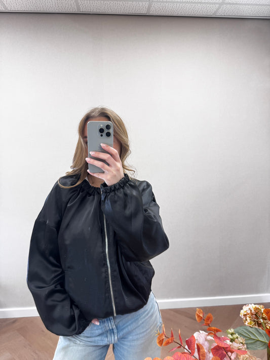 Satin bomber black