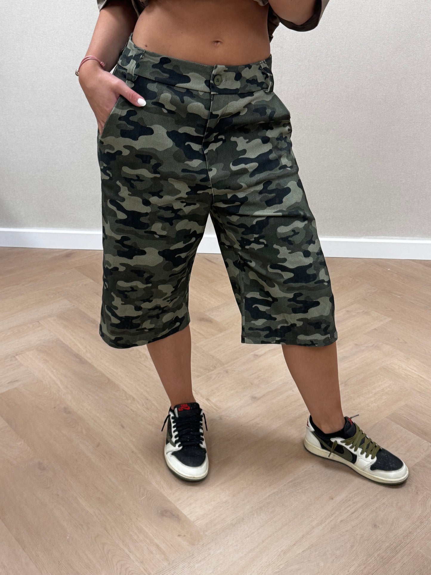 Army jort