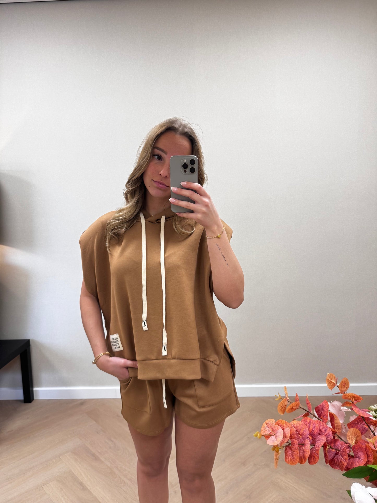 Set perfect camel