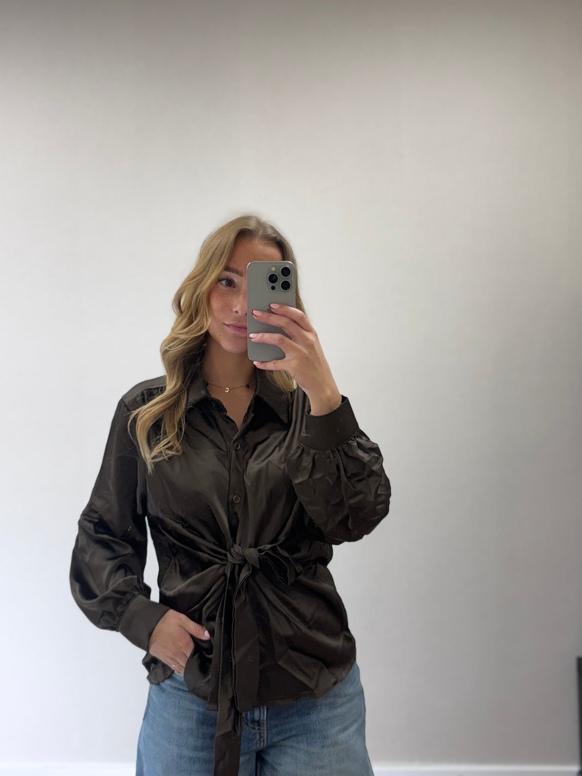 Bow blouse satin - brown