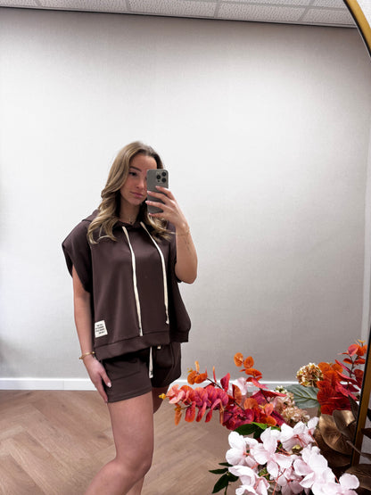 Set perfect brown
