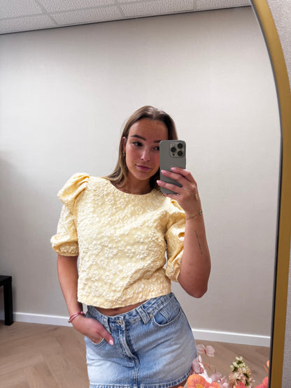 Floral puff top yellow