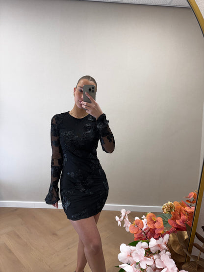 Dress chique black