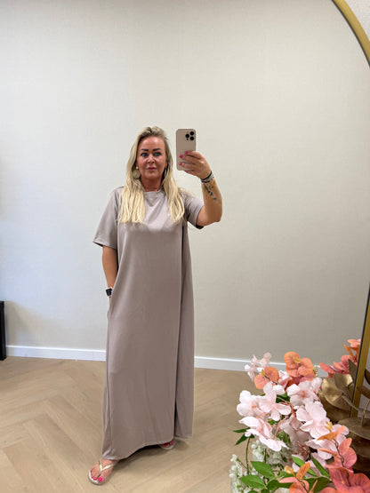 Tshirt dress taupe