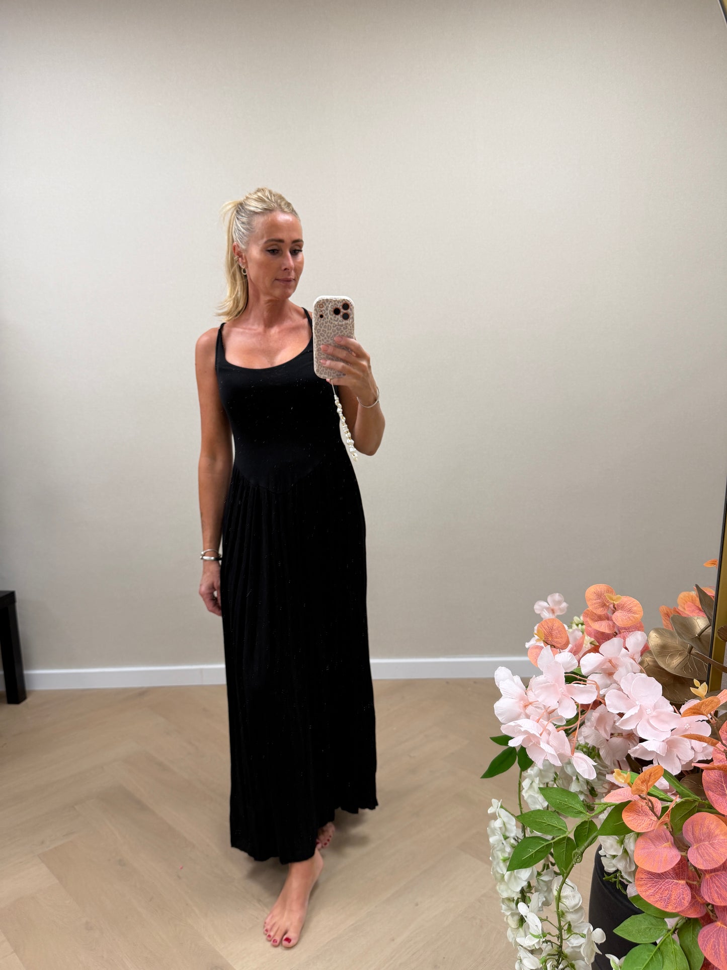 Dress basic black